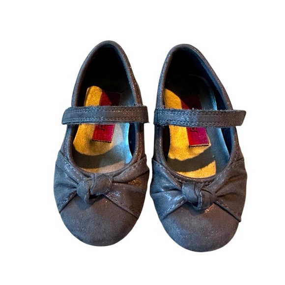 Toddler girl gray dress shoes with shimmer size 6 - Picture 1 of 10